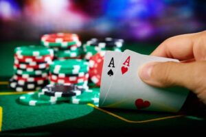 Cách Nhận Diện Bài Mạnh Poker Từ Tay Bài Lão Làng