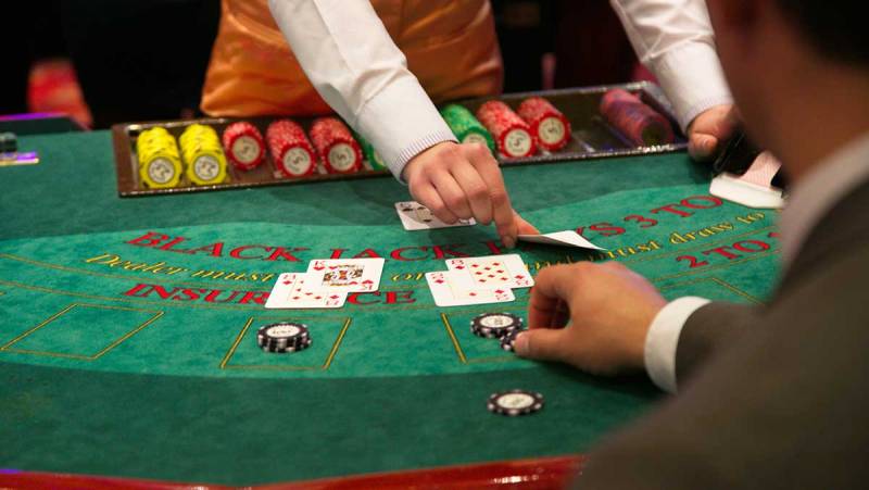 Cách Đếm Bài Trong Blackjack Giúp Làm Chủ Ván Bài 2 Lợi ích của việc đếm bài trong blackjack
